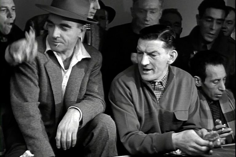 Pendant le tournage de "Razzia sur la Chnouf"